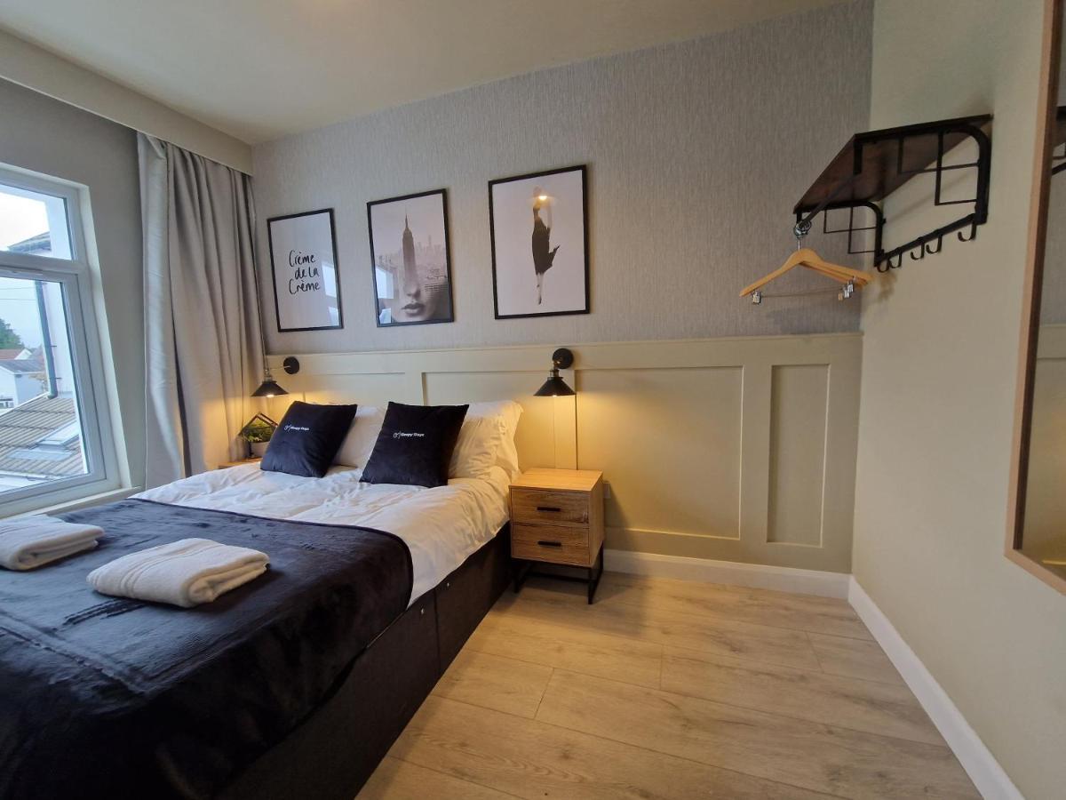 3 Bedroom Stylish Home Merthyr ميرثير تيدفيل المظهر الخارجي الصورة